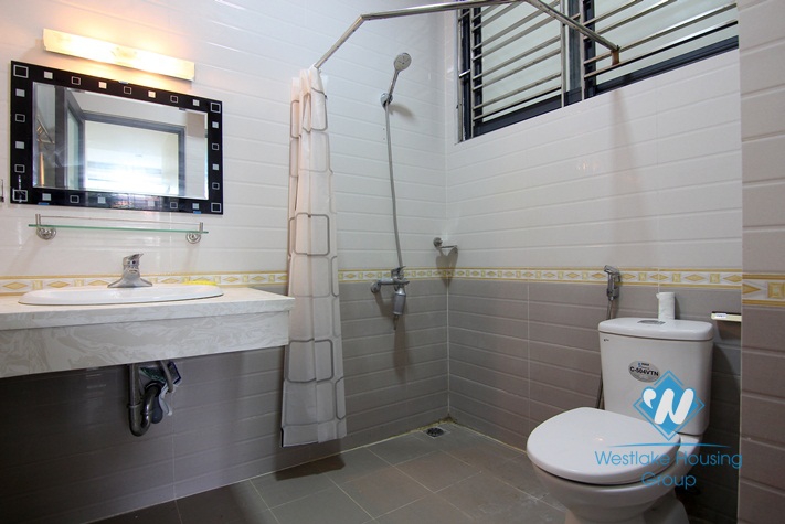 A cheap 2 bedroom apartment for rent in Dang thai mai, Tay ho, Ha noi